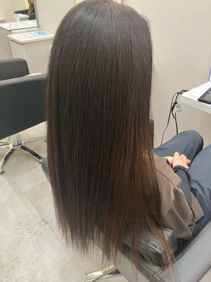ロング 縮毛矯正 冨江 弘貴のヘアスタイル