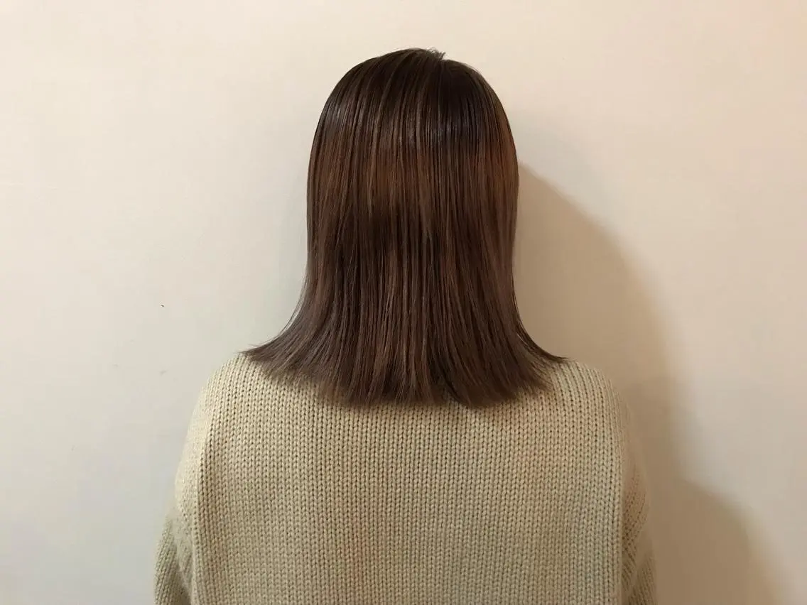 ミディアム 縮毛矯正 井本 早紀のヘアスタイル