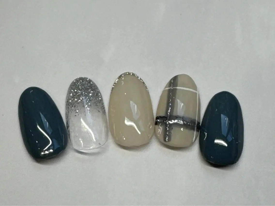 ネイル feminine nailのネイルデザイン