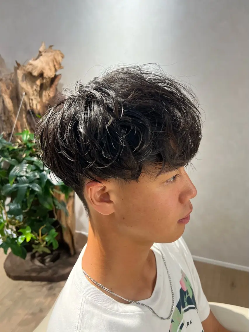 ショート パーマ メンズ カット パーマ 梅田茶屋町メンズ 専門美容師 山元一平のヘアスタイル
