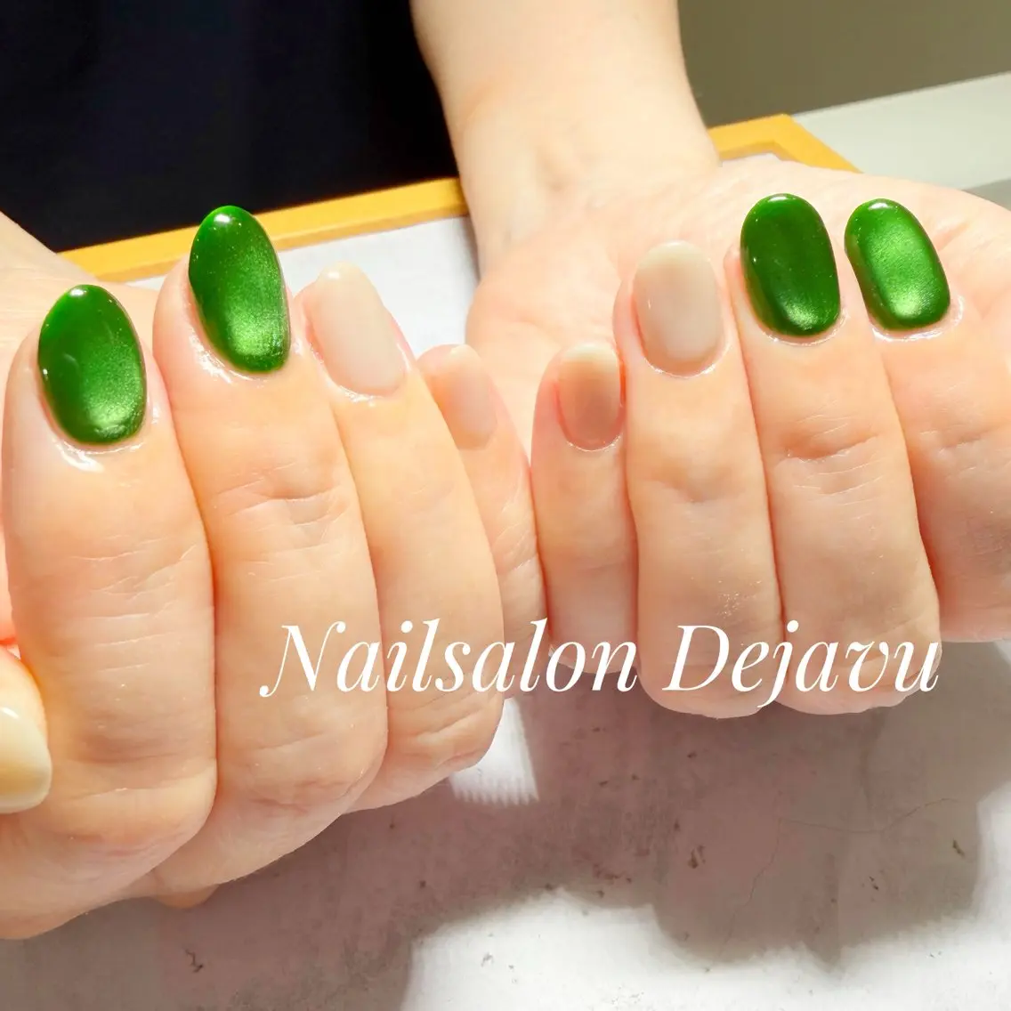 ネイル マグネットネイル ハンドネイル Nailsalon Dejavuのネイルデザイン