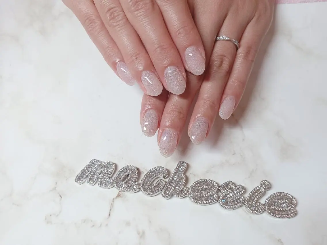ネイル ホワイト ハンドネイル Nail Salon macherieのネイルデザイン