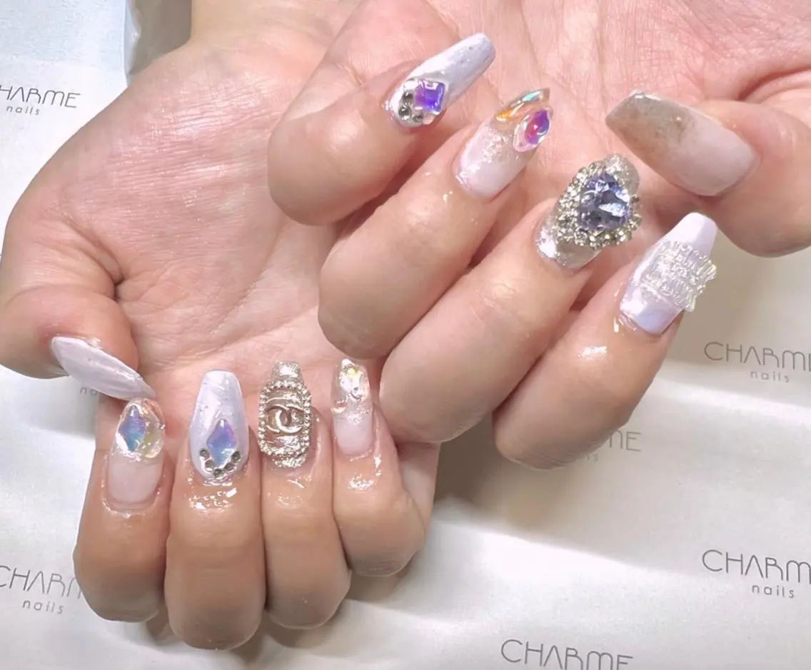 ネイル オーロラネイル パープル ハンドネイル CHARME 🤎〔RINA〕のネイルデザイン