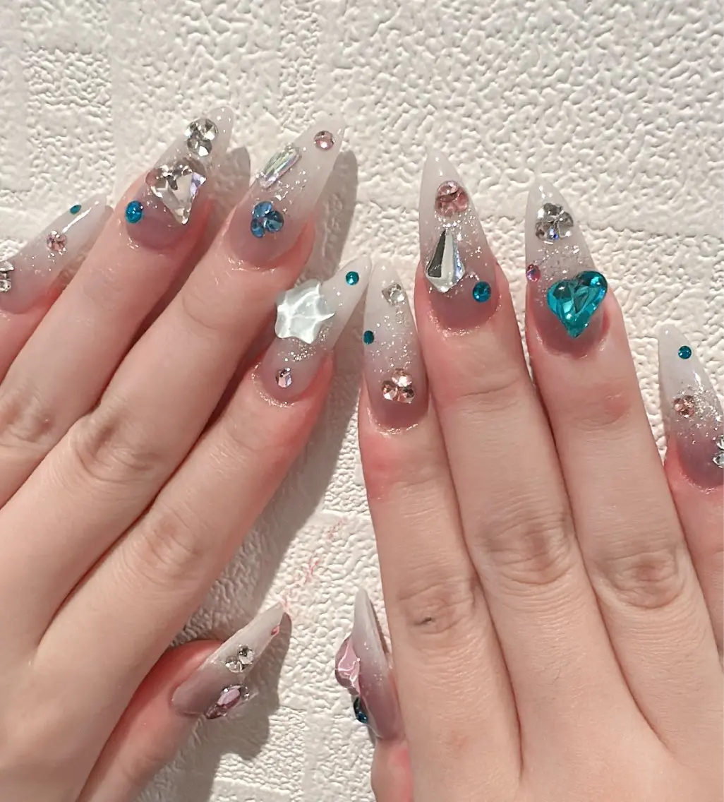 ネイル ハンドネイル Luvia Ginzaのネイルデザイン