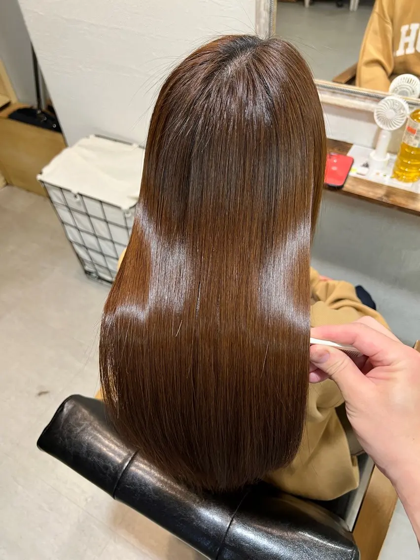 美髪カット+カラーエステの写真