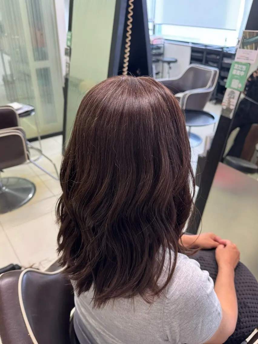 ミディアム ヘアカラー 栗山 尚也のヘアスタイル