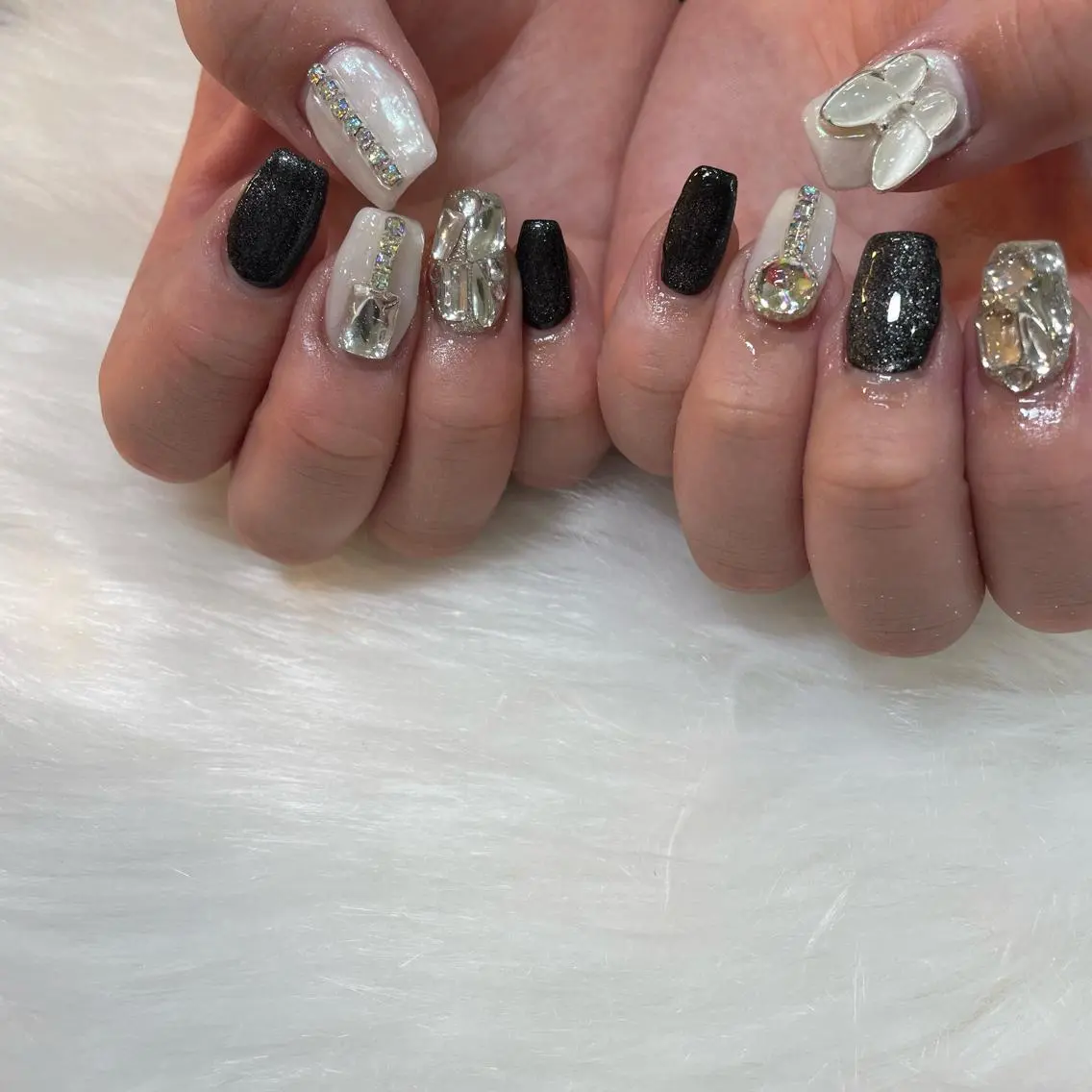 ネイル 韓国ネイル Nail Salon Gummi.のネイルデザイン