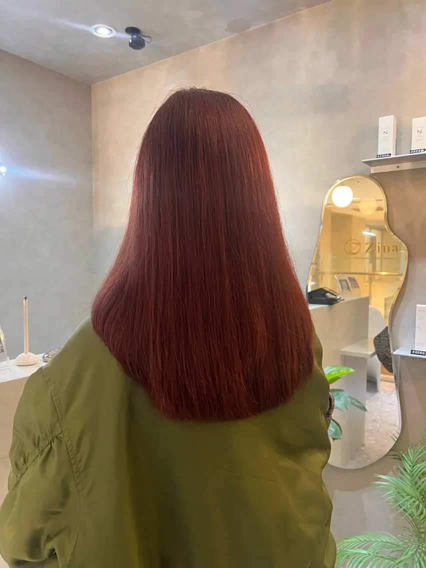 セミロング カラー ブリーチ ブリーチなしカラー レッドカラー KANA🌿透明感/ レイヤーcut🌿のヘアスタイル
