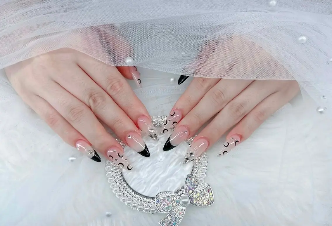 ネイル MIYU．nail Mariaのネイルデザイン
