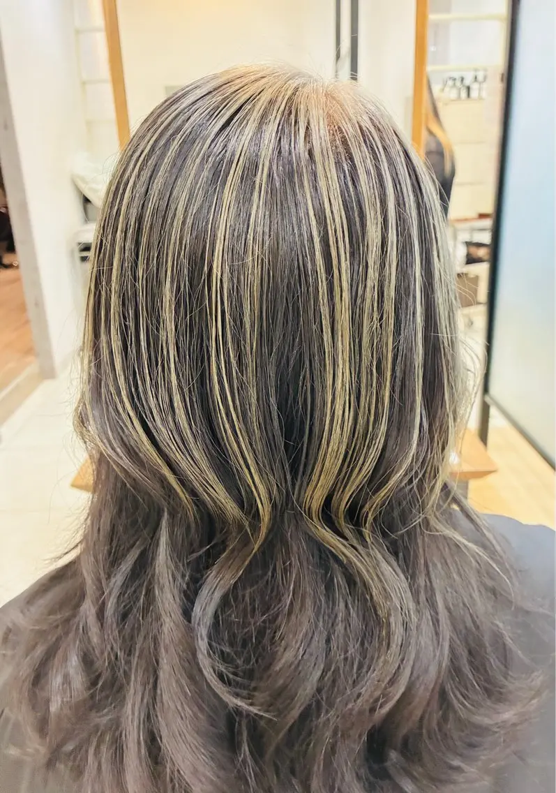 ミディアム カラー デザインカラー LiTA 浜線店 かなえみゆうのヘアスタイル