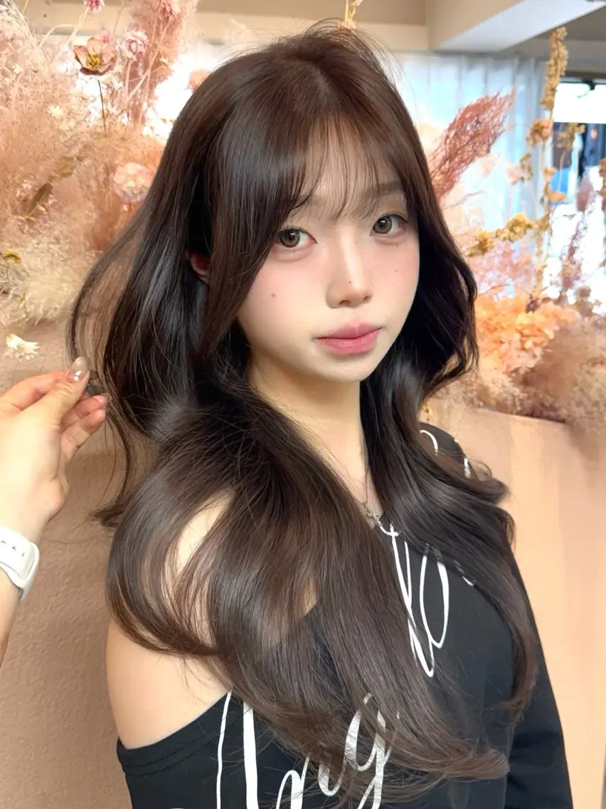ロング カラー ブリーチ ブラウンカラー ブリーチなしカラー ヘアカラー 🤍 韓国ヘア / INORI 🤍のヘアスタイル