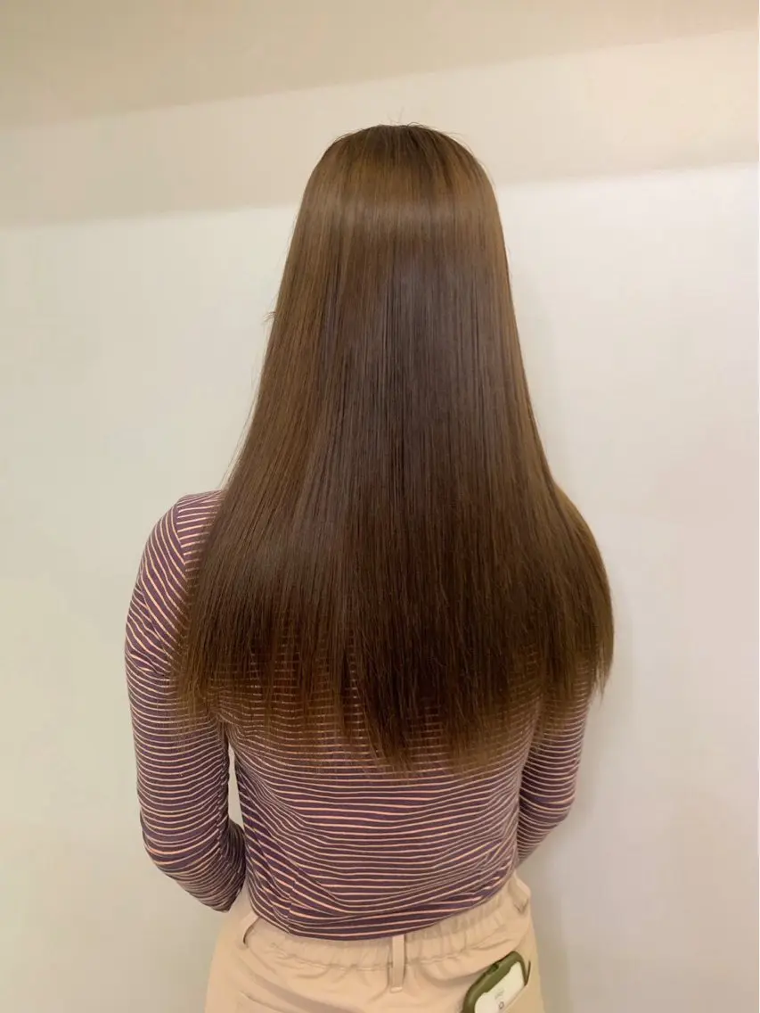 ロング ヘアカラー 菊地 心のヘアスタイル