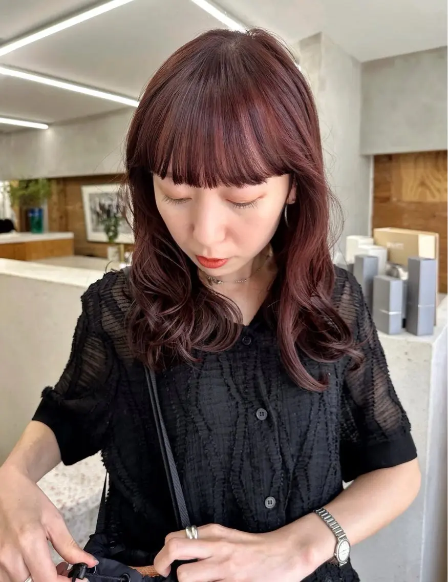 ミディアム カラー ピンクカラー ローズカラー カット ヘアカラー パーマ /レイヤー 榛地渉馬 /矢場町のヘアスタイル