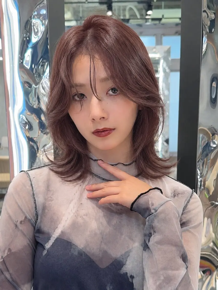 ミディアム カット ヘアカラー トリートメント ミディアム/ショート 縮毛/レイヤー/小原のヘアスタイル