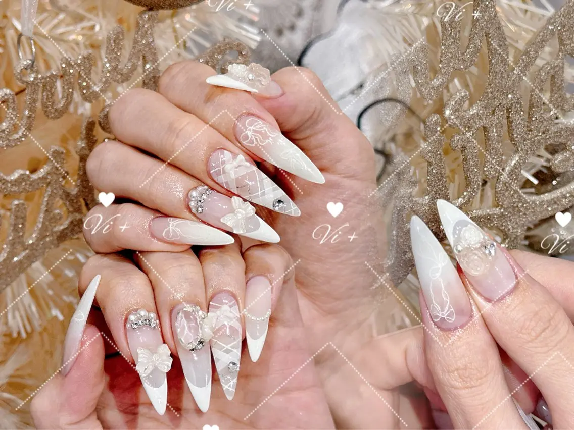 ネイル ハンドネイル ✨Nailsalon Vi+✨のネイルデザイン