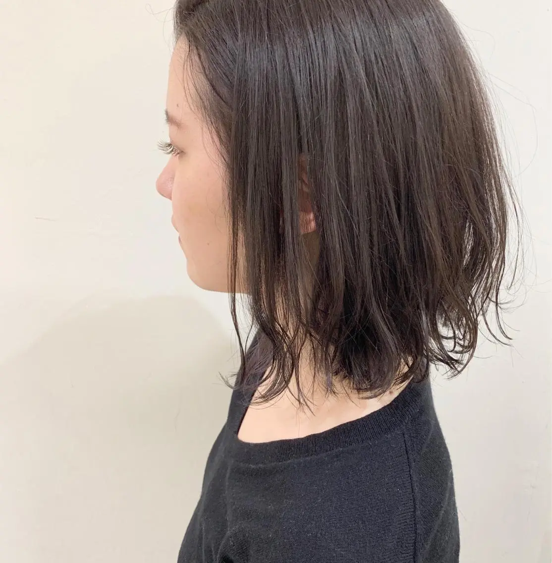 カラー アッシュ アッシュグレー ブリーチ ブリーチなしカラー 窪田 椋介のヘアスタイル