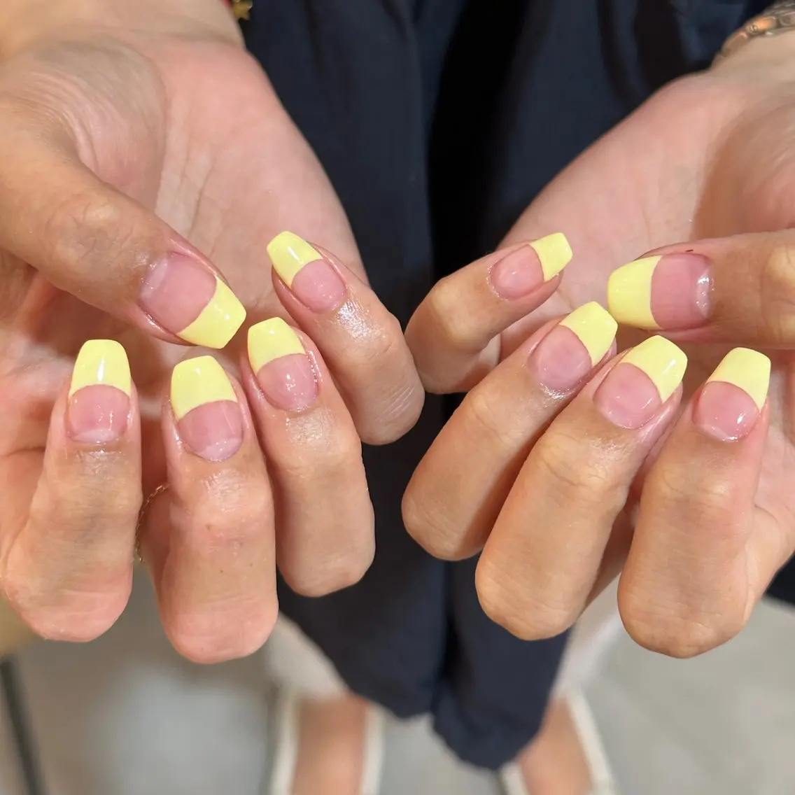 ネイル フレンチネイル ハンドネイル mano Hiroeのネイルデザイン