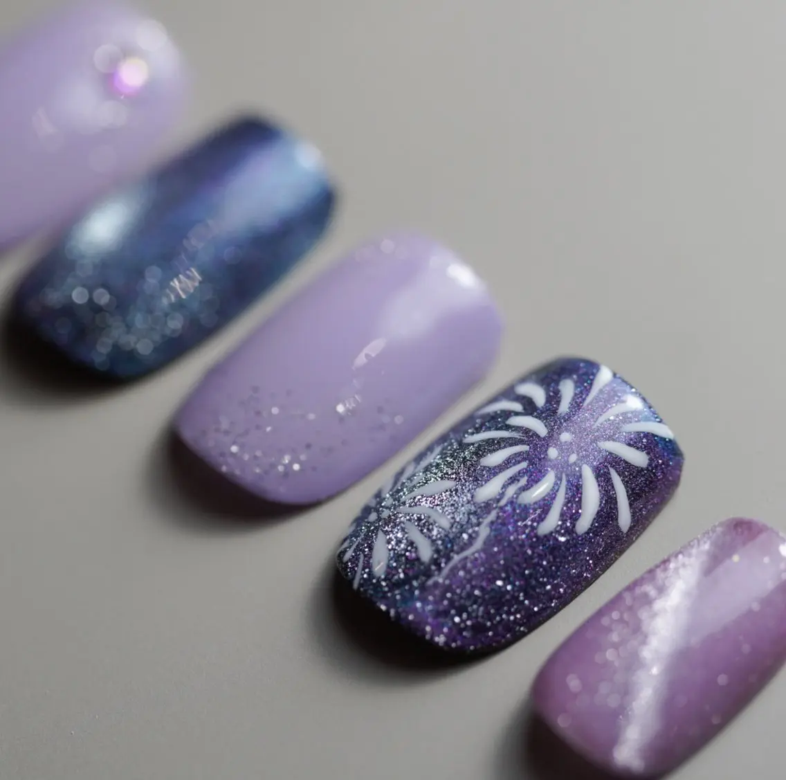 ミディアム ハンドネイル Re nailのネイルデザイン
