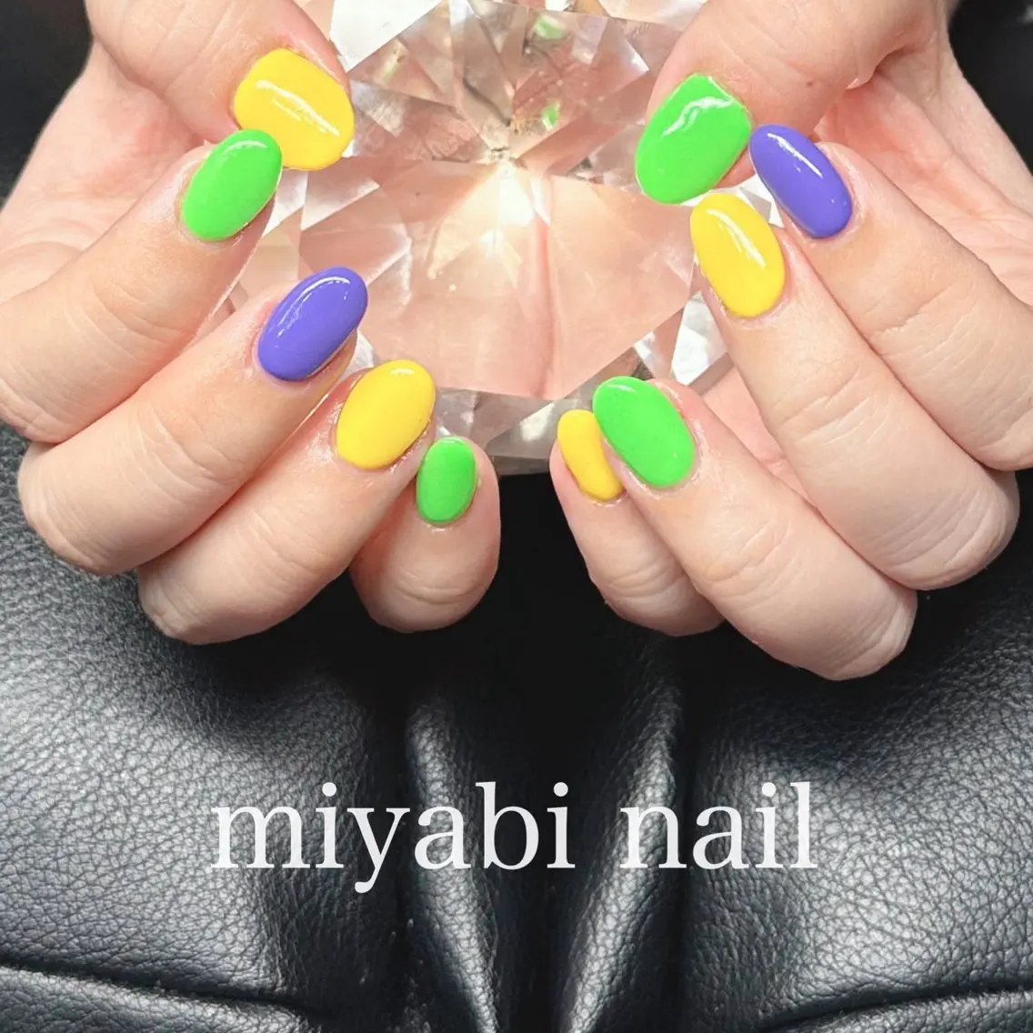 ネイル ジェルネイル 持ち込み シンプルネイル ハンドネイル miyabi nail 桂川駅近くのネイルデザイン