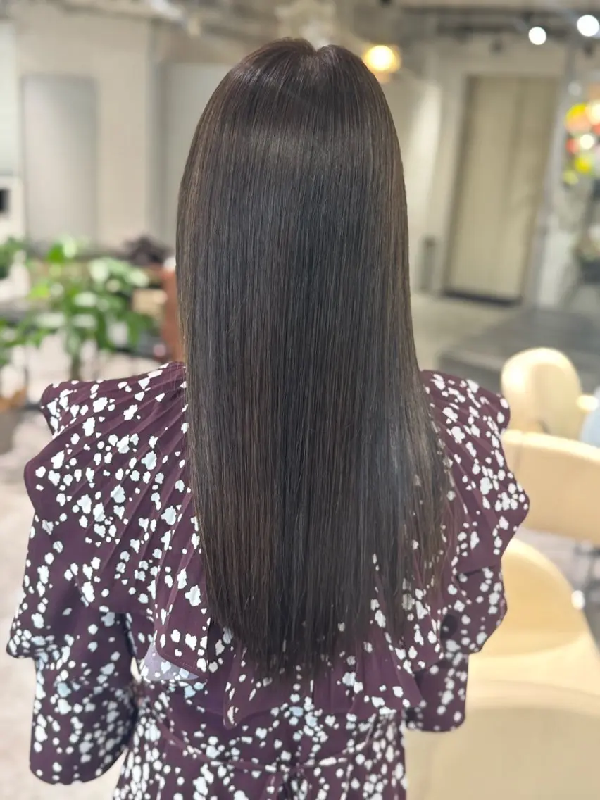 ロング ハイライト 髪質改善 レイヤーカット 縮毛矯正 カット ヘアカラー トリートメント 夜23時まで予約🉑 reverieあきらのヘアスタイル