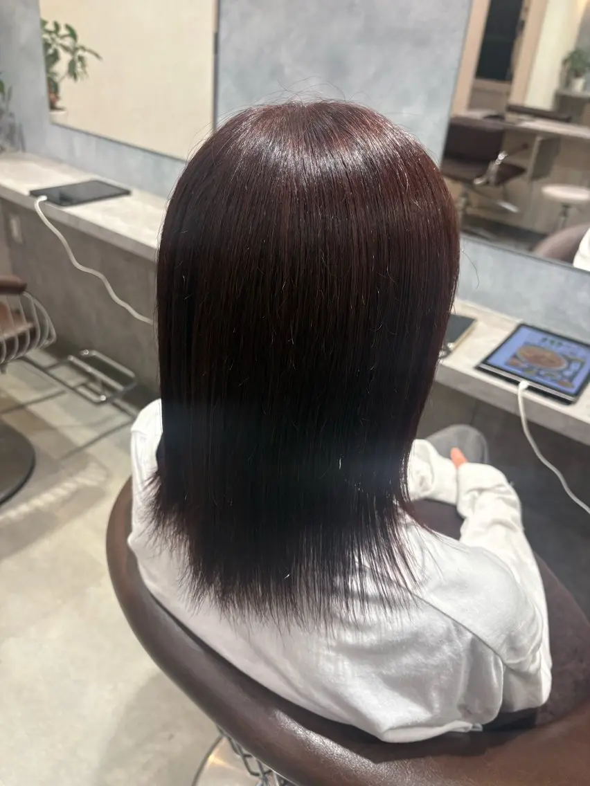 ミディアム カラー グレージュ ピンクカラー 清水 柑奈のヘアスタイル