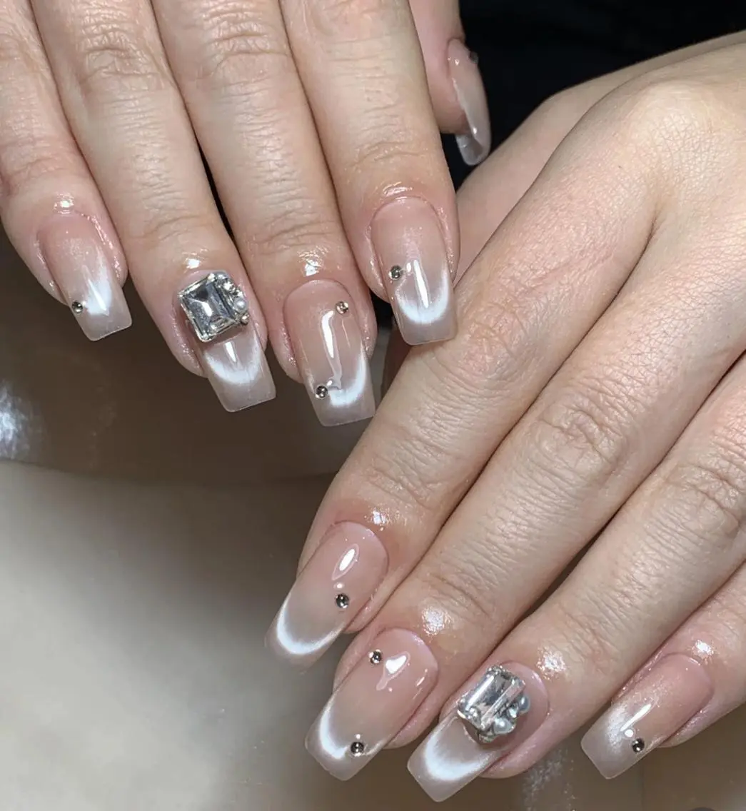 ネイル ハンドネイル ハンドケア 🍑 momo_nailのネイルデザイン