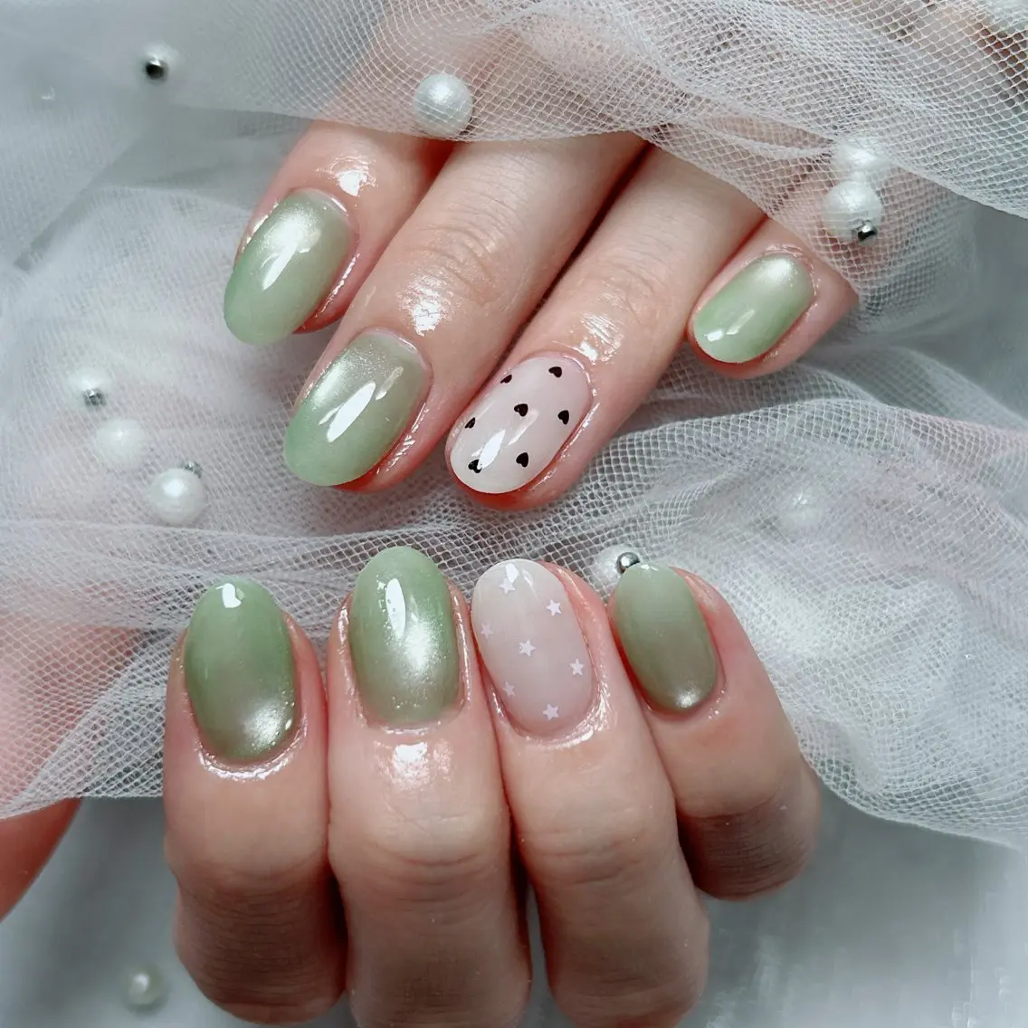ネイル フラワーネイル 韓国ネイル 夏ネイル ワンホンネイル ハンドネイル Cute Tips nailのネイルデザイン