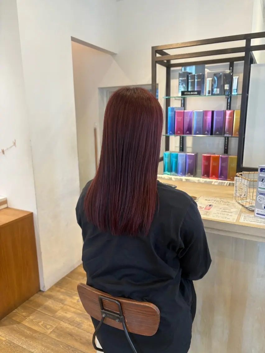 ロング カラー LORAN 寺田のヘアスタイル