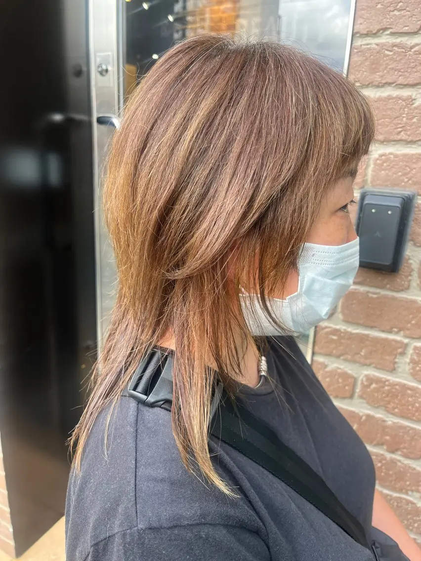 ミディアム カラー パーマ ヘアアレンジ メンズ キッズ ネイル マツエク・マツパ アイブロウ メンズブリーチ メンズハイライト メンズインナーカラー メンズ韓国風 ブリーチ カット 久木原 ゆりのヘアスタイル