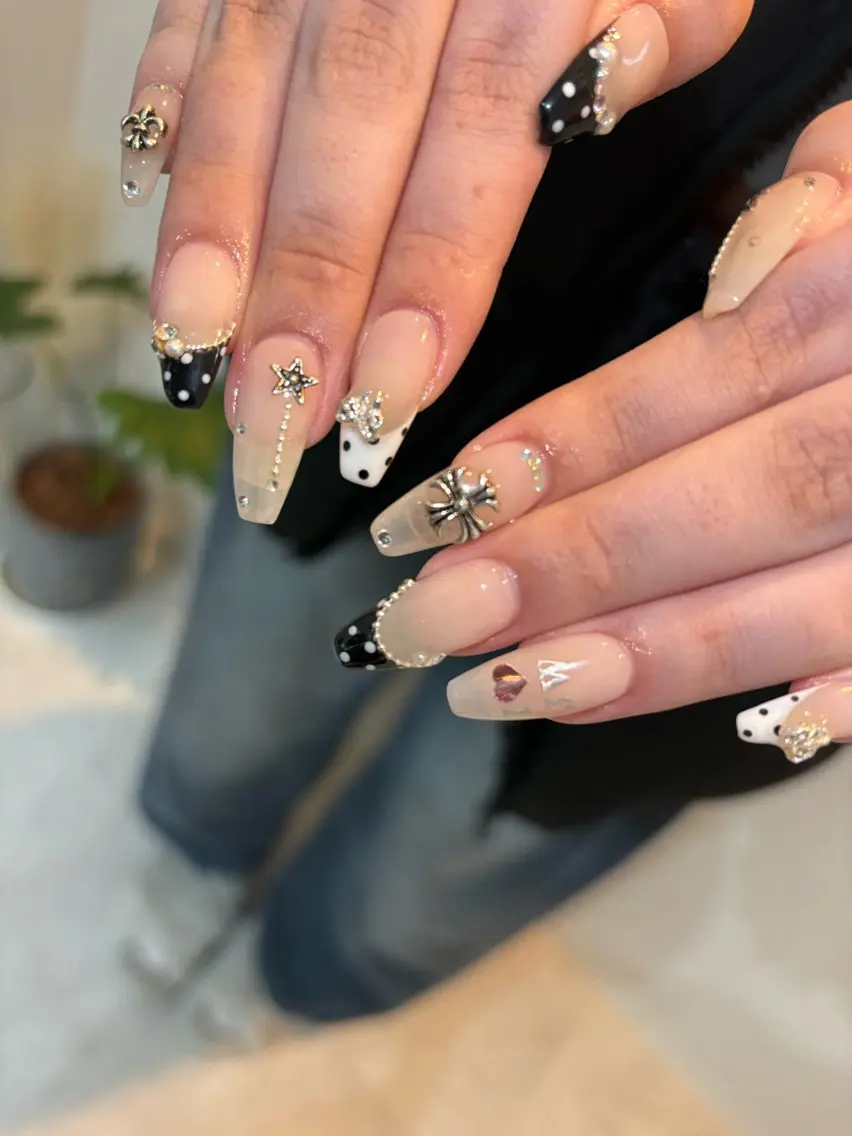 ネイル ガーリー nué nail 【halu】のネイルデザイン