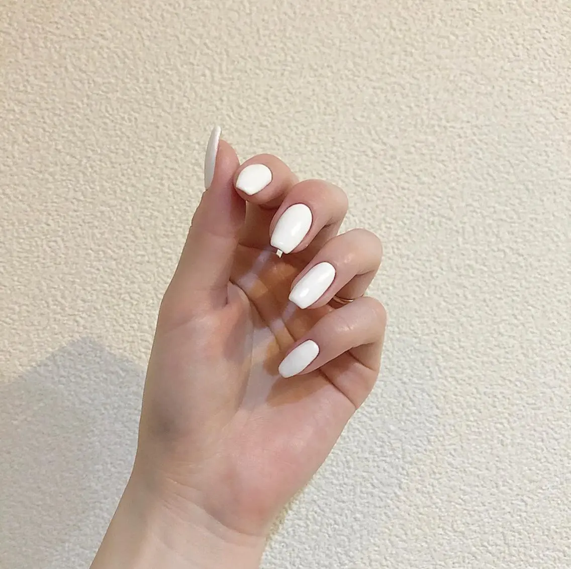 ネイル ワンカラーネイル ホワイト rina eye&nailのマツエク・マツパデザイン