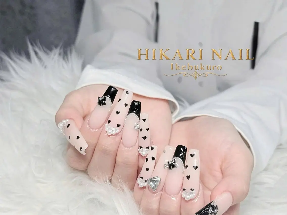 ネイル チークネイル 長さ出し フレンチネイル ガーリー ハロウィン ハンドネイル HikariNail Ikebukuroのネイルデザイン