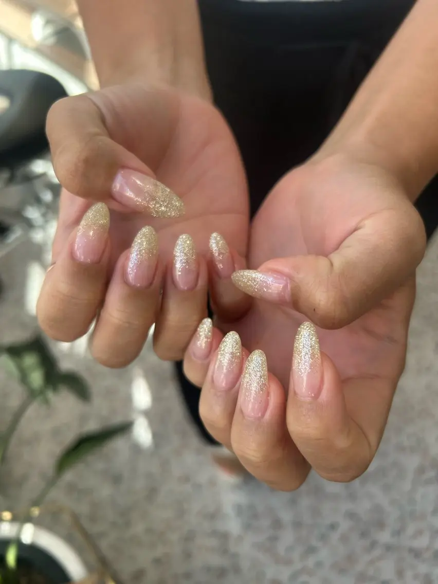 ネイル ハンドネイル 小松 千冬のネイルデザイン
