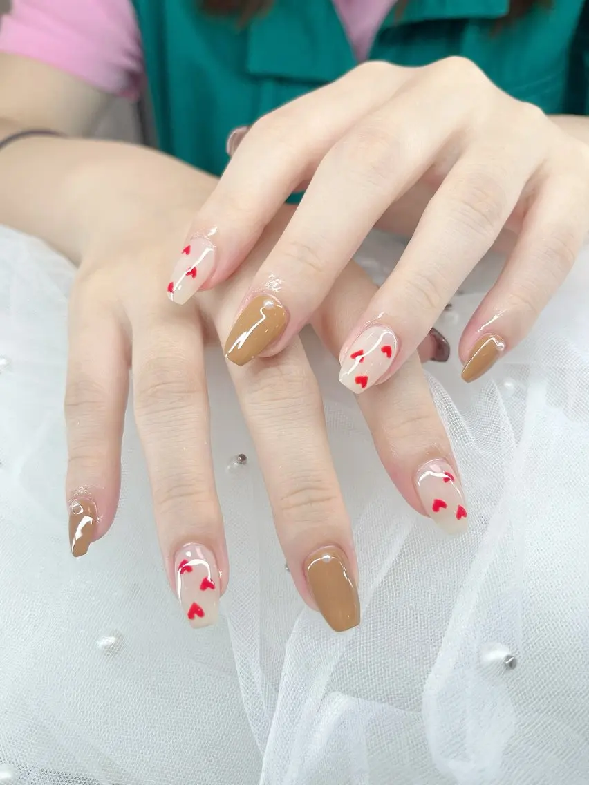ネイル ハンドネイル VIERU YURIのネイルデザイン
