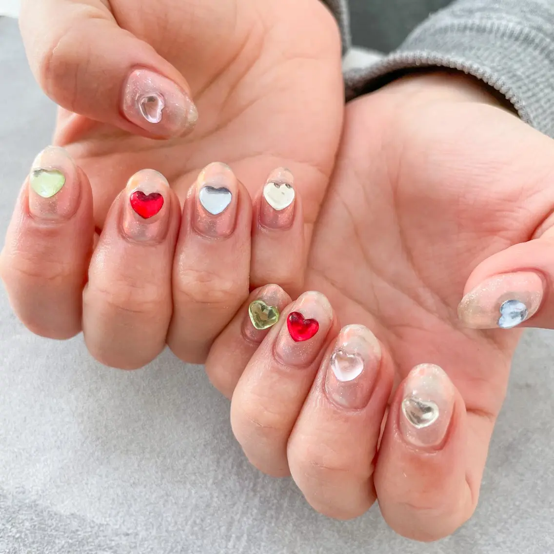 ネイル ハンドネイル ゴテゴテ💙ワンホン リオナのネイルデザイン