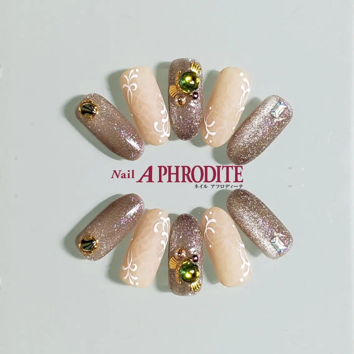 ネイル ジェルネイル ニュアンスネイル スカルプネイル ソフトジェル ネイルチップ ハンドネイル Nail Aphroditeのネイルデザイン
