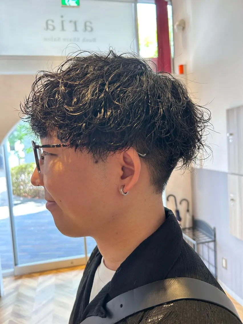 ミディアム ミディアムパーマ 福壽 智也のヘアスタイル