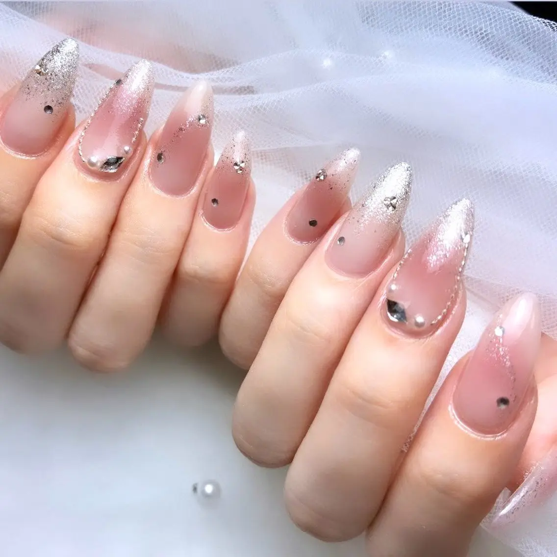 ネイル ハンドネイル Salon Lisiaのネイルデザイン
