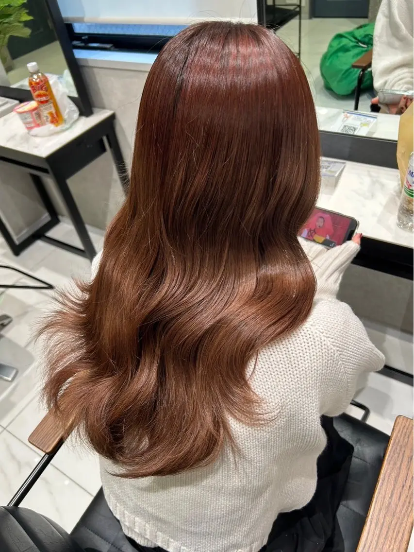 セミロング カラー ヘアカラー 透明感カラー×顔周り mizuki🫧のヘアスタイル