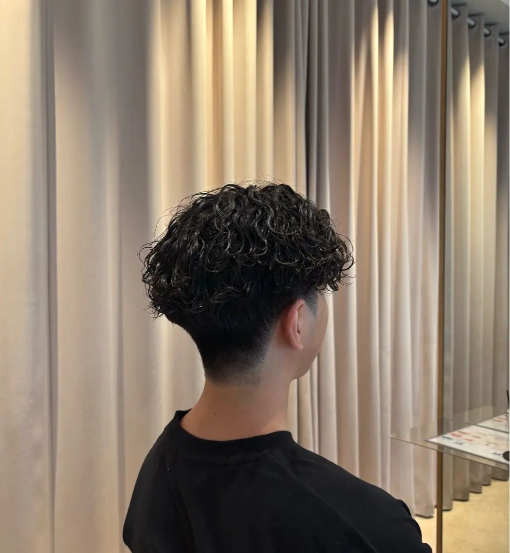 ショート パーマ メンズ カット パーマ 坂上広樹 foto武蔵小杉のヘアスタイル