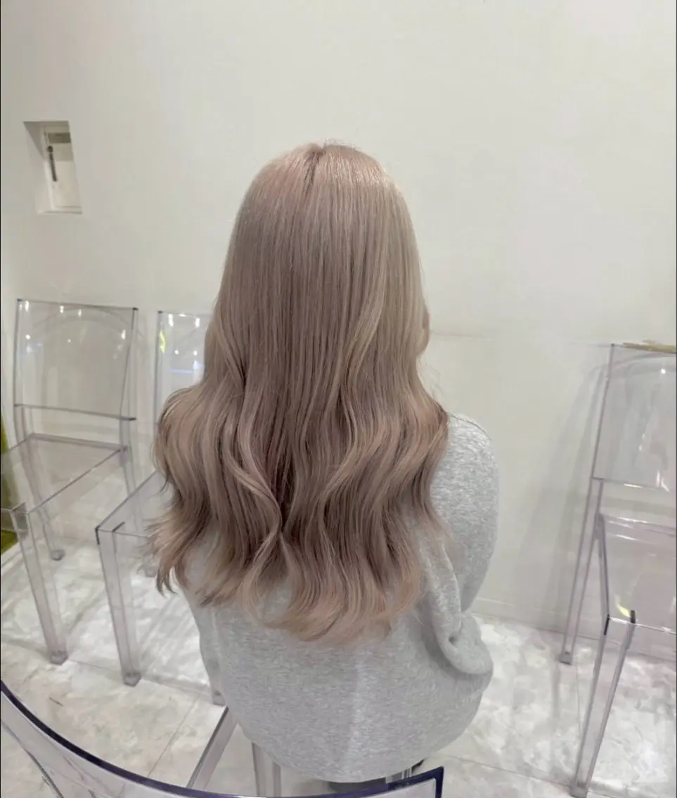 ロング カラー ヘアアレンジ ヘアカラー ヘアセット 🫧モテる💗ダメー ジレスハイトーン🫧のヘアスタイル