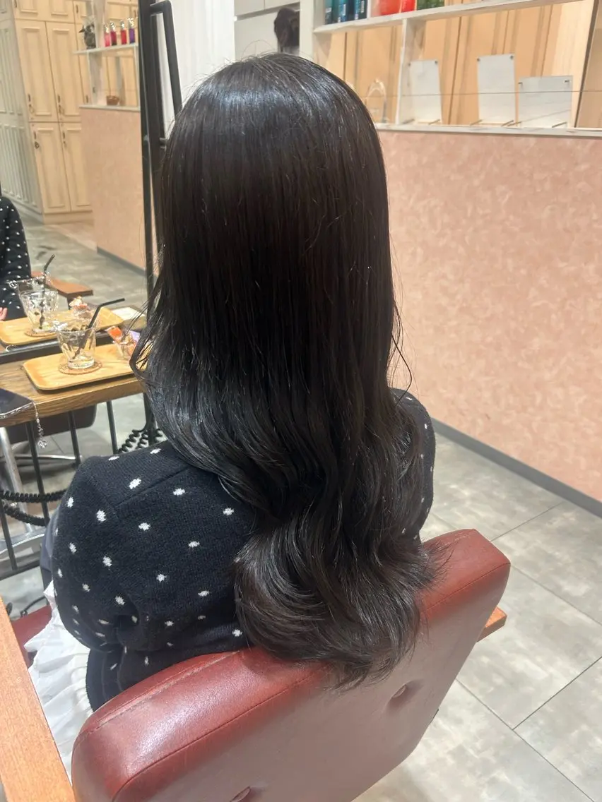 ロング カットモデル 梅田 YUKINO 🩷のヘアスタイル