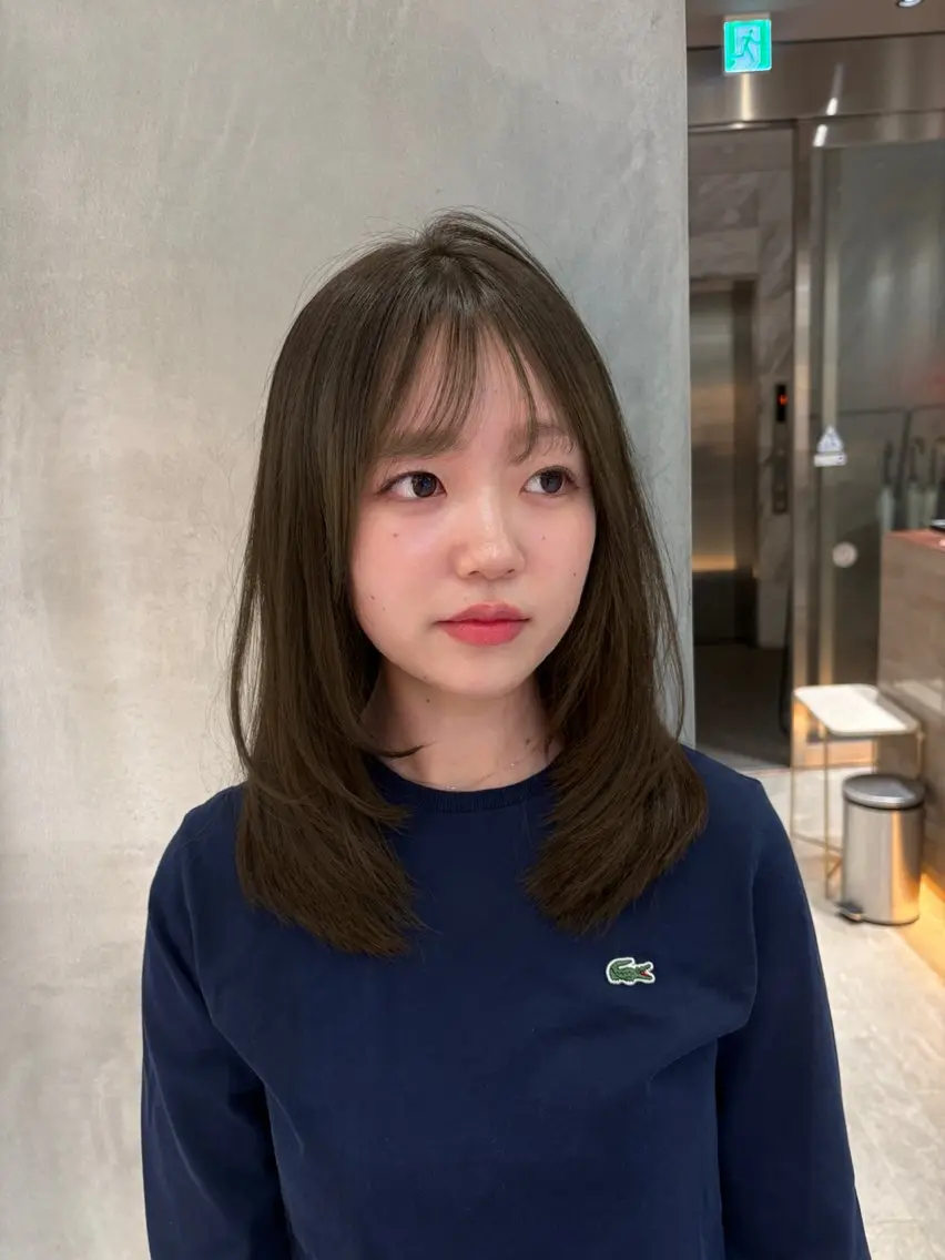 セミロング カラー ベージュカラー ブラウンカラー 透明感カラー マロンブラウン オリーブベージュ カット ヘアカラー トリートメント 顔周りカット/透明感 カラー/ゆう🤎のヘアスタイル