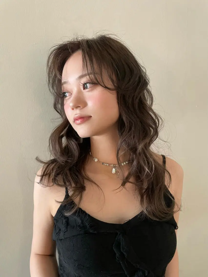 セミロング カラー ヘアカラー mana/ハイトーン /ヘアセット🎀のヘアスタイル