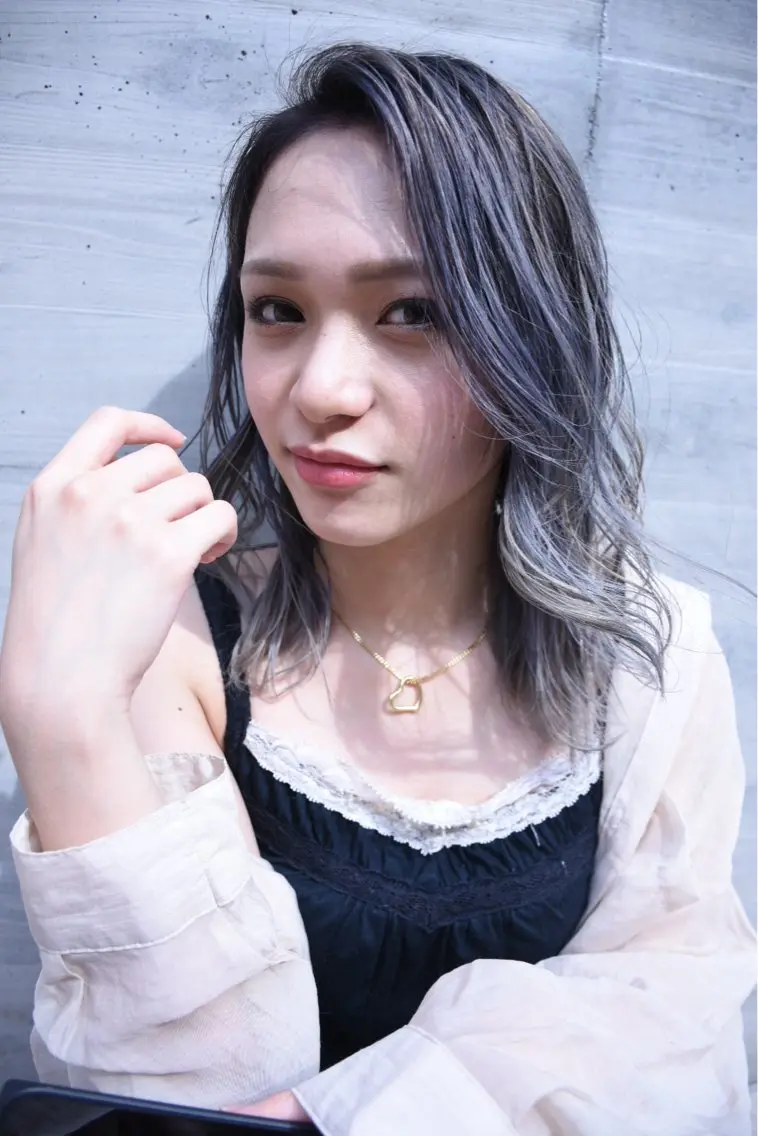 ミディアム カラー カット ヘアカラー 曲がる縮毛矯正 バレイヤージュ森田のヘアスタイル