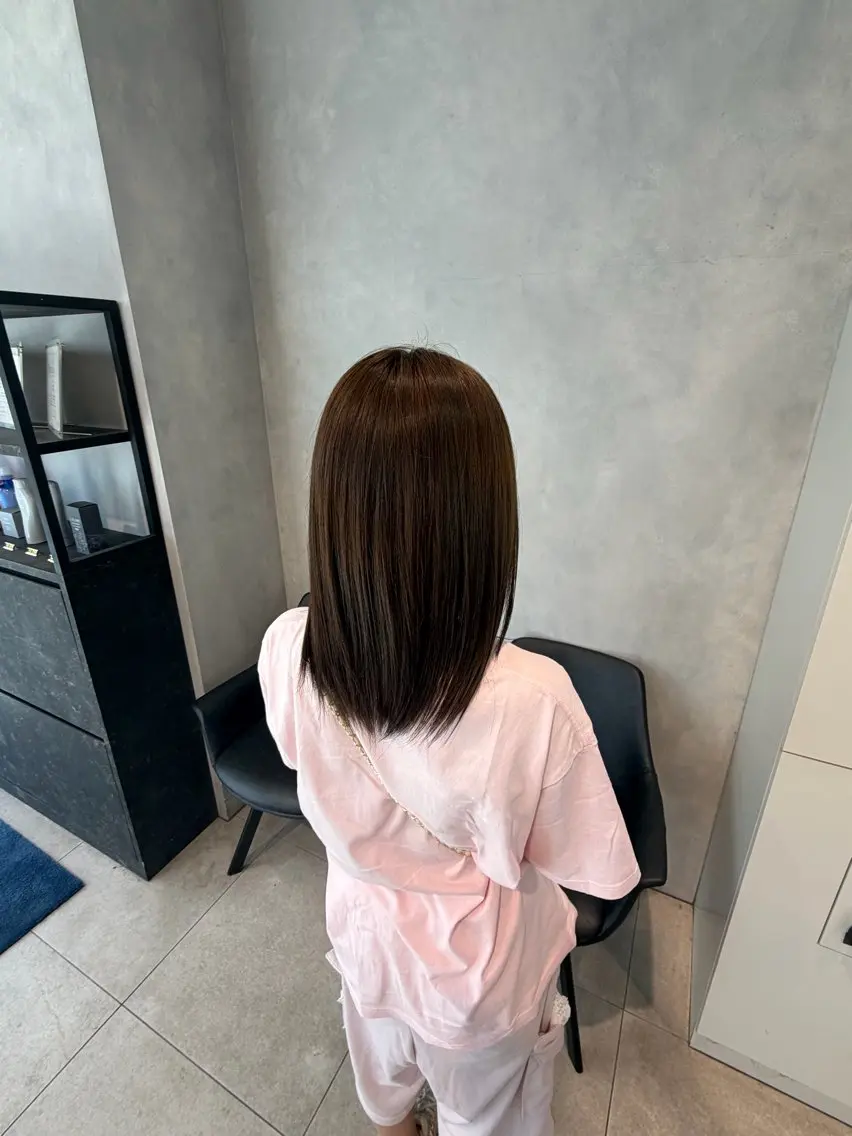 ミディアム 安藤 美夢のヘアスタイル