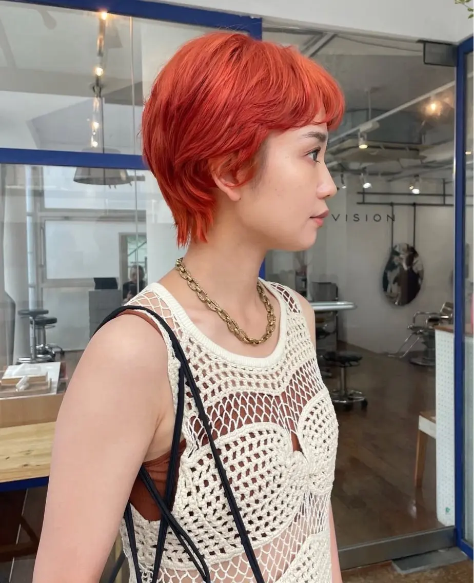 ショート かがやしづ ⭐️ベージュのヘアスタイル