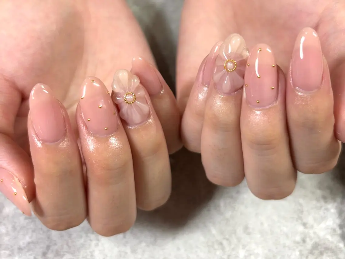 ネイル quro.n 拝島店 sakiのネイルデザイン
