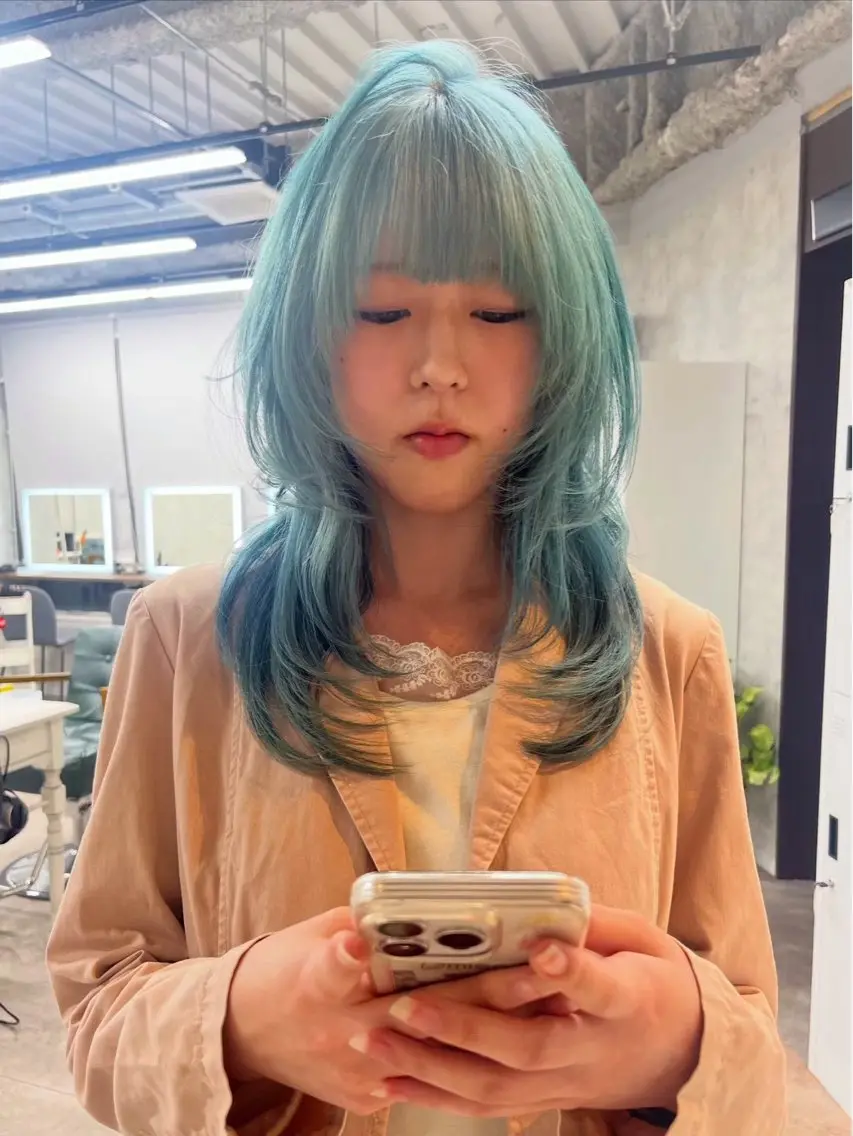 セミロング カラー ヘアカラー ♱·༝ホノカ.⋆♱【 艶髪/透明感カラー】のヘアスタイル