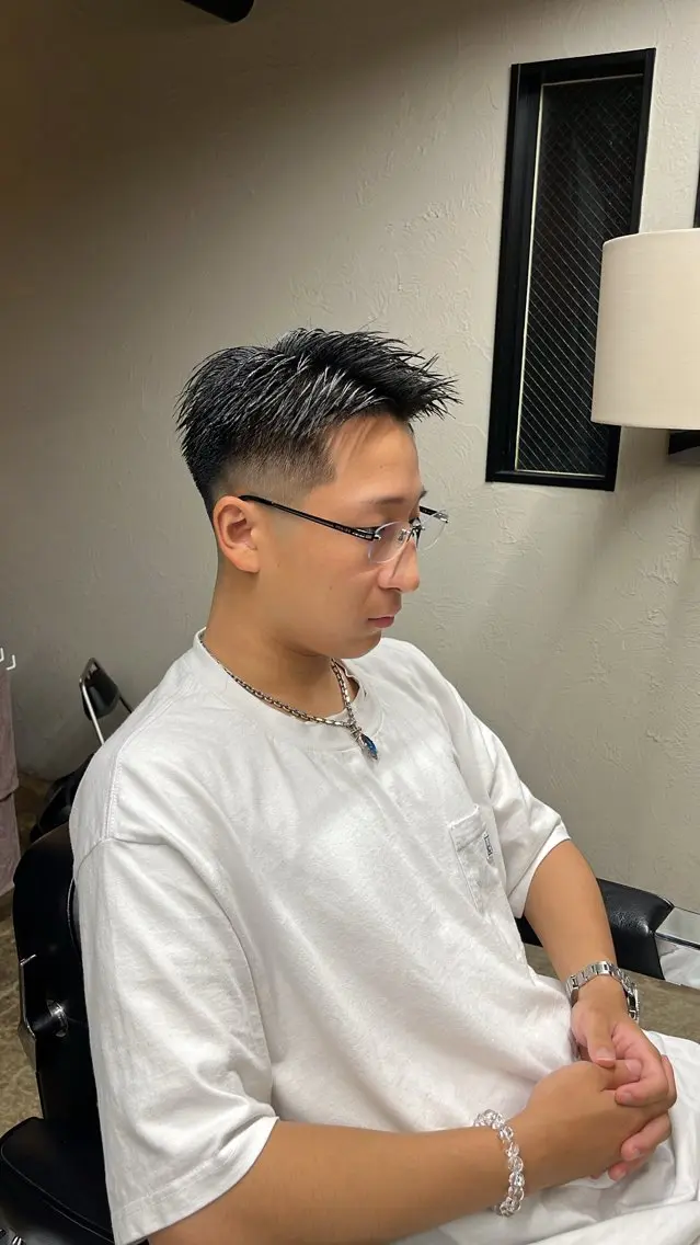 ショート 上杉 匠翔のヘアスタイル